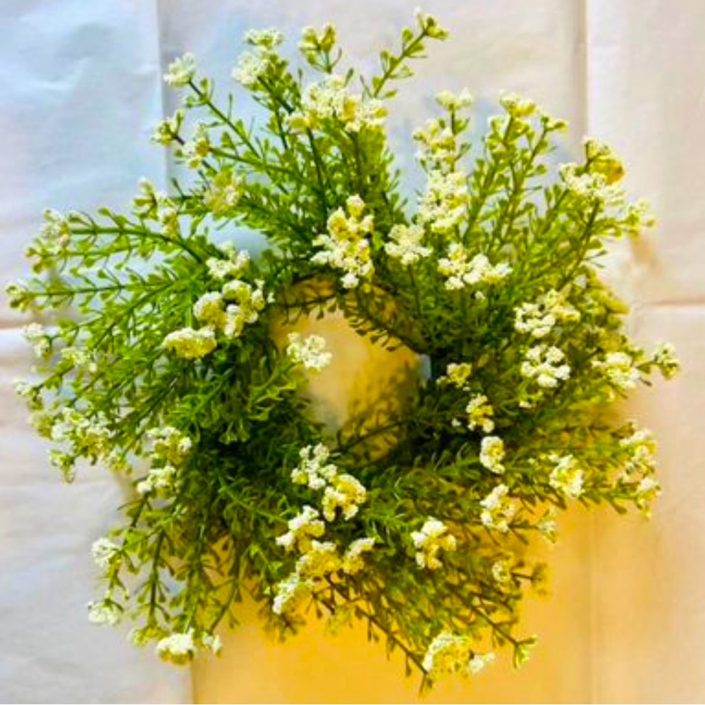 *Astilbe Candle Ring, 3” White